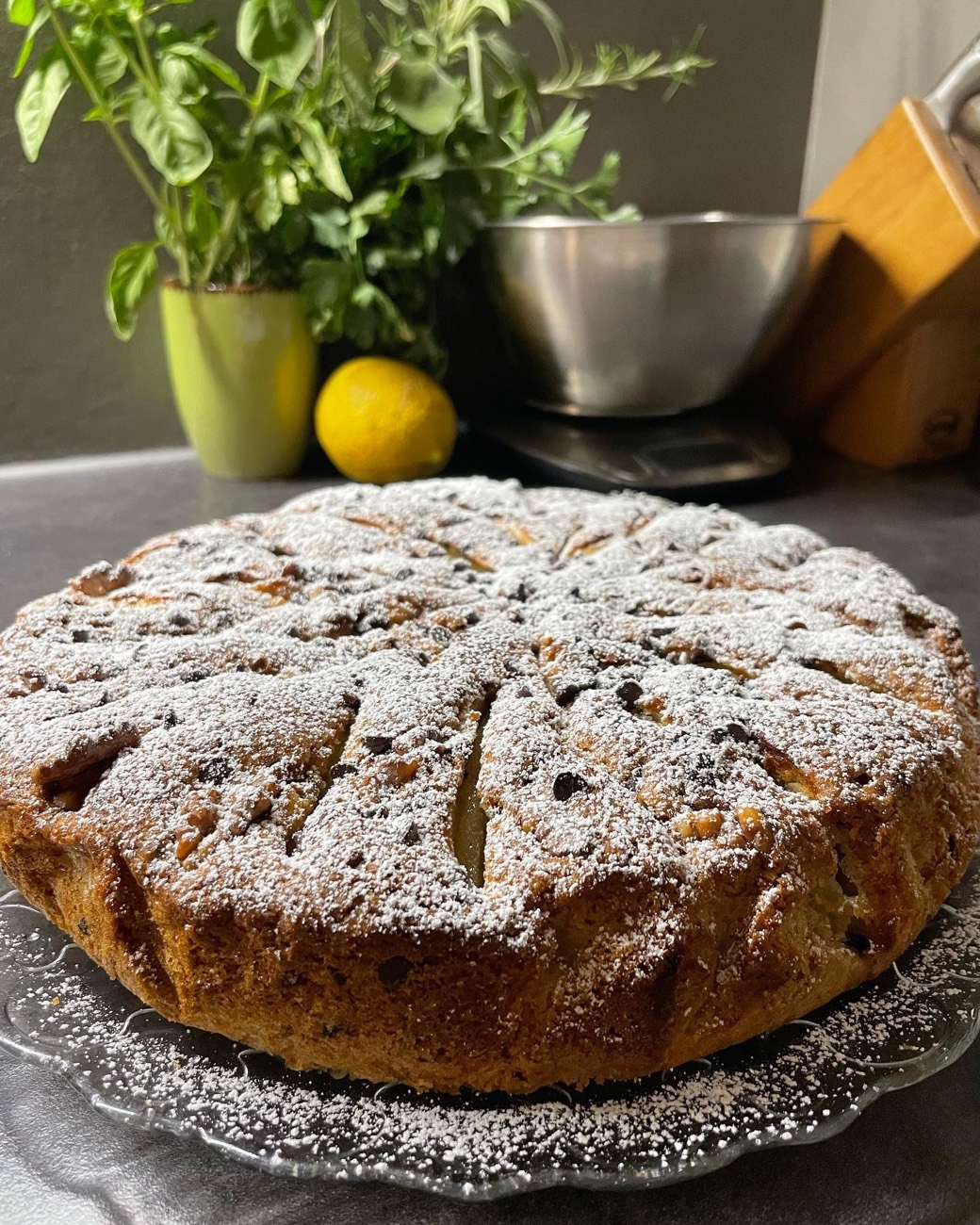 Colazione genuina con dolci e crostate
